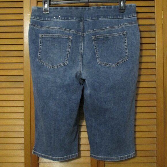 Chico's capris pedal pushers denim blue pull on with stretch size L (2) - Picture 7 of 7